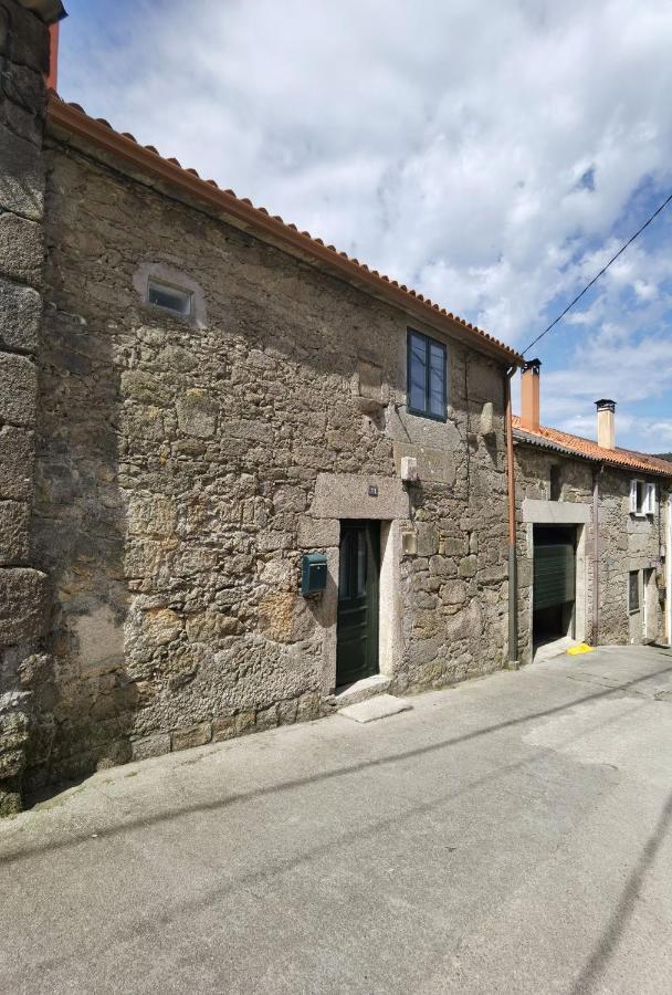 Casa Do Cucharro En Playa De Soesto, Laxe Villa Екстериор снимка