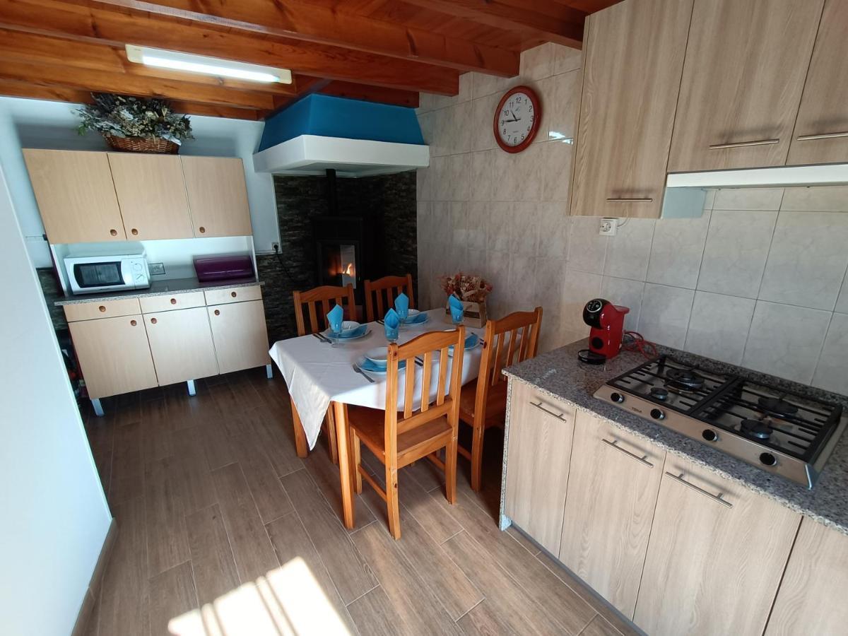 Casa Do Cucharro En Playa De Soesto, Laxe Villa Екстериор снимка
